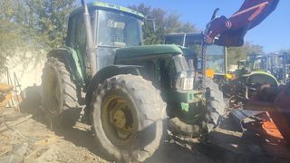 Tractor John Deere 6900