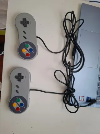 Mandos SNES no oficiales (2 unidades)
