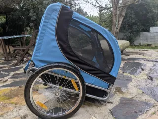 Remolque para bicicleta azul grande