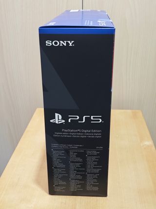 Consola Sony PS5 Digital Edition 825GB PRECINTADA