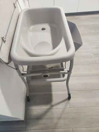Bañera y cambiador para bebé