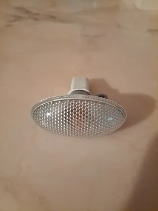 Intermitente Lateral Peugeot y Citroen