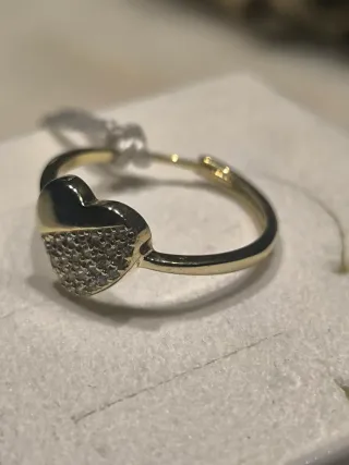 Anello in argento 925 con zirconi