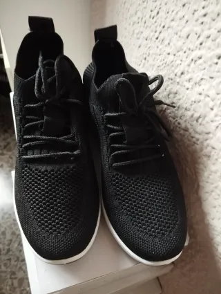 Zapatillas negras