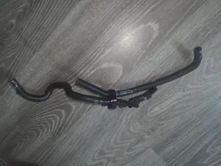 Manguera de retorno VAG 04E 122 447BQ original