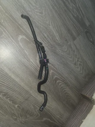 Manguera de retorno VAG 04E 122 447BQ original