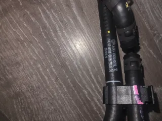 Manguera de retorno VAG 04E 122 447BQ original