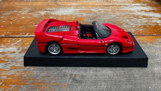 Miniatura Ferrari F50 Rojo
