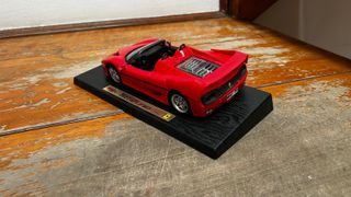 Miniatura Ferrari F50 Rojo