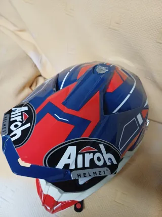 Capacete Airoh Strycker M