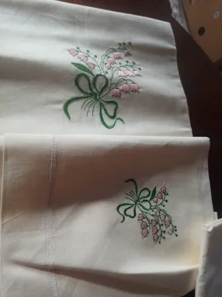 11 Asciugamani Misto Lino Ricamati