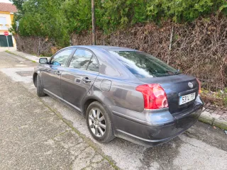 Toyota Avensis 2006