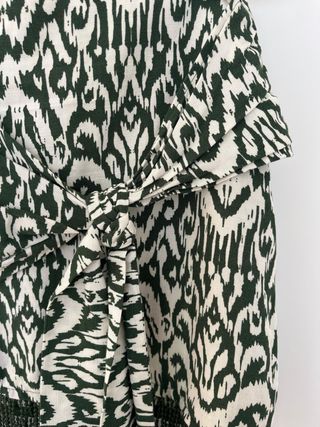 Falda pantalón con flecos y cinturón