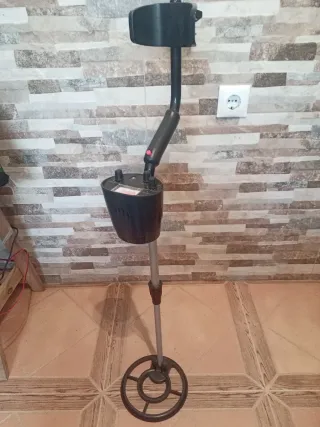 Detector de Metales Maginon MD-114Q