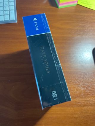 Dark Souls Trilogy PS4 (PlayStation 4)