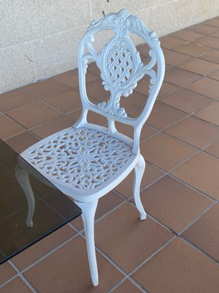 Mesa de jardín cristal y hierro forjado