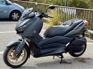 Yamaha Xmax 300 Tech Max