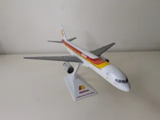 Maqueta Avión Iberia Boeing 757
