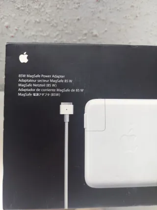Cargador Apple MagSafe 85W