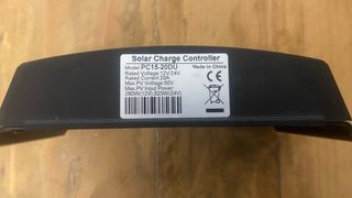 Regulador solar MUST para camper