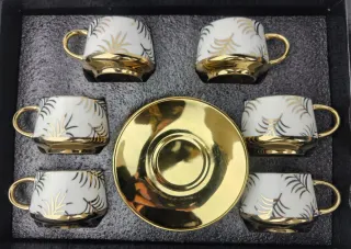 Set 6 tazzine caffè con piattini oro e bianco