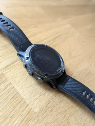 Garmin Fenix 5 47mm Negro