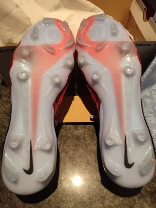 Botas Fútbol Nike Phantom 6 Low Elite