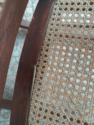 Mecedora Antigua Madera y Rattan
