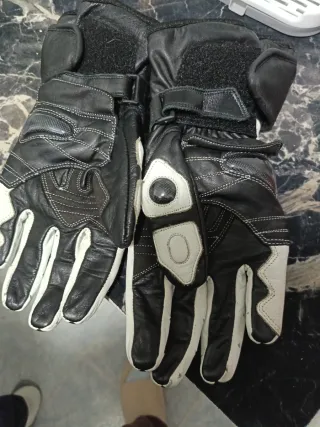 Guantes de moto SMOOK negros y blancos
