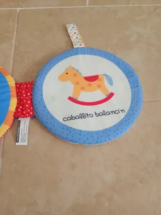 Cuento tela musical bebe