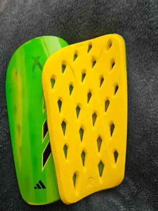 Espinilleras Adidas Futbol X Verde Neón