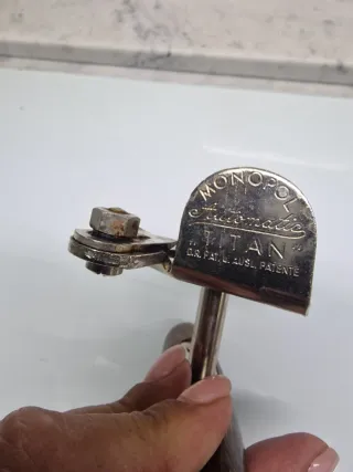 Monopol Apriscatole Titan