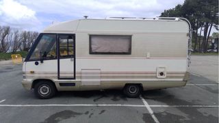 Autocaravana integral Dethleffs I 532