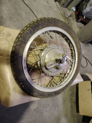 Rueda trasera Ducati 125 160 Sport