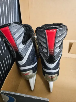 Patines de Hielo Bauer VAPOR T.39 - 7.5