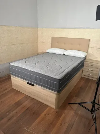 Canapé abatible madera y plástico