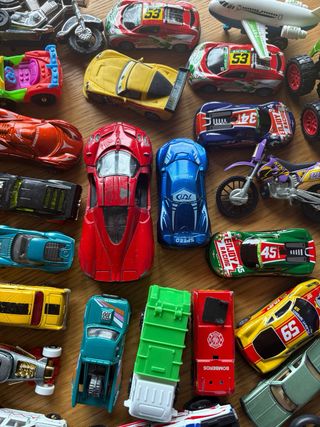 Lote coches de juguete