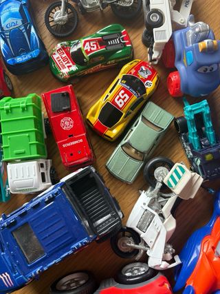 Lote coches de juguete