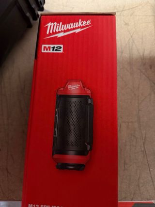 Altavoz Milwaukee M12 SPEJSG2-0