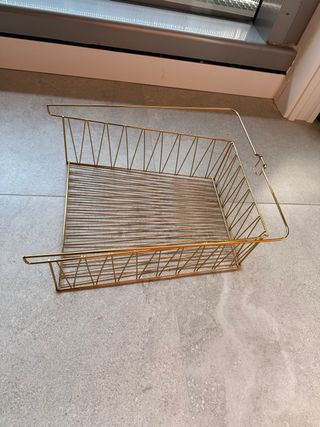 Bandeja metálica IKEA dorada