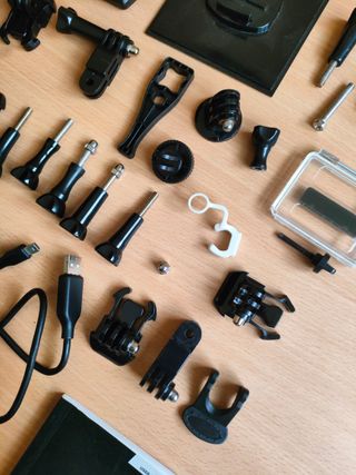 Tantissimi Accessori GoPro HERO3+ Silver Edition