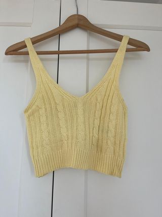 Camiseta tirantes punto amarillo