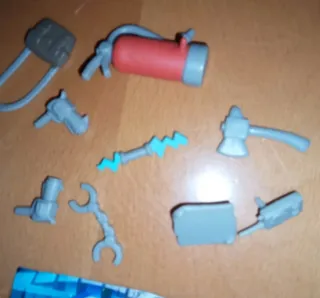 5 statuette Pinypon Action con Accesorios