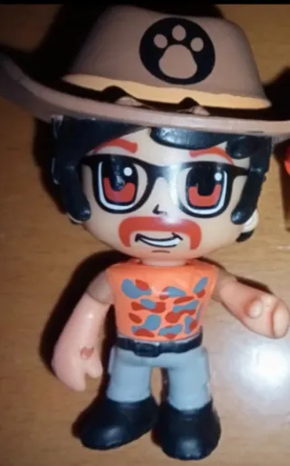 5 statuette Pinypon Action con Accesorios