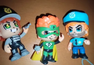 5 statuette Pinypon Action con Accesorios