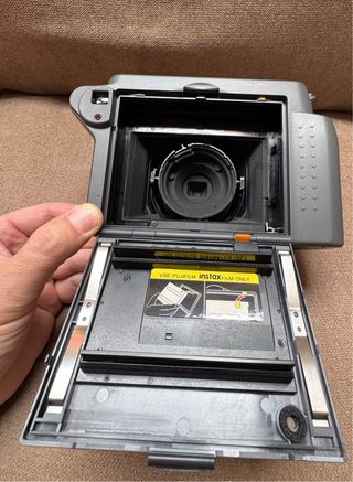 Cámara Fujifilm Instax 100 Azul/Negra Funciona