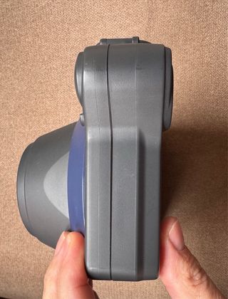 Cámara Fujifilm Instax 100 Azul/Negra Funciona