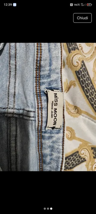 Jeans donna strappati