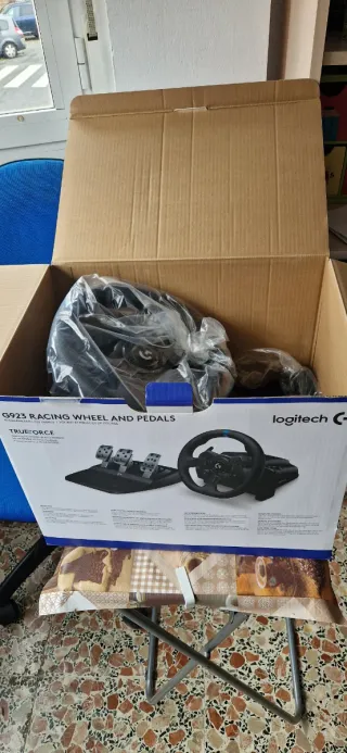 Volante Logitech PS4, PS5, PC con Soporte