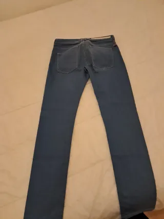 Pantalones vaqueros Zara T42